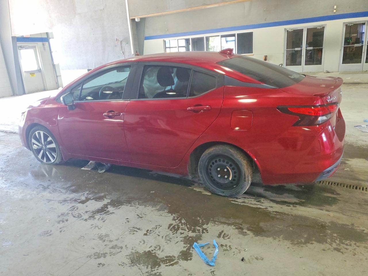 2020 Nissan Versa Sr - Фото 2