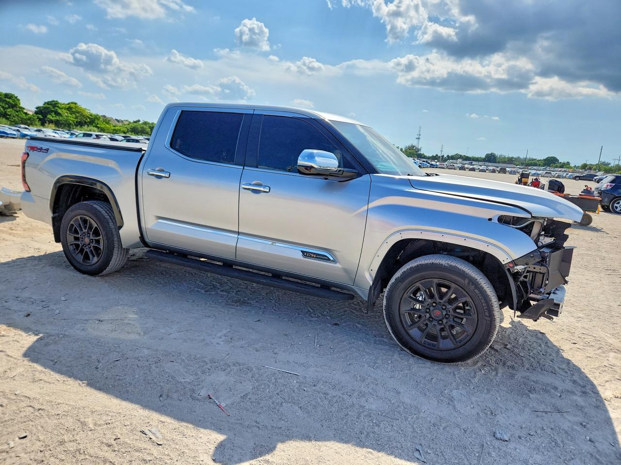 2025 Toyota Tundra 1794 Edition - Фото 4