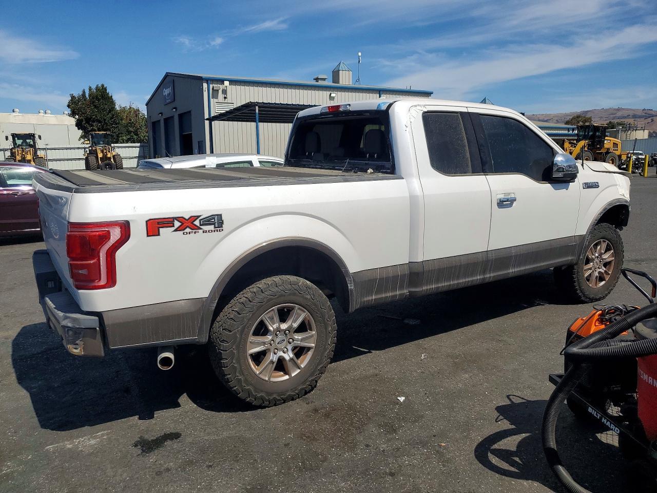 2016 Ford F150 Super Cab - Image 3