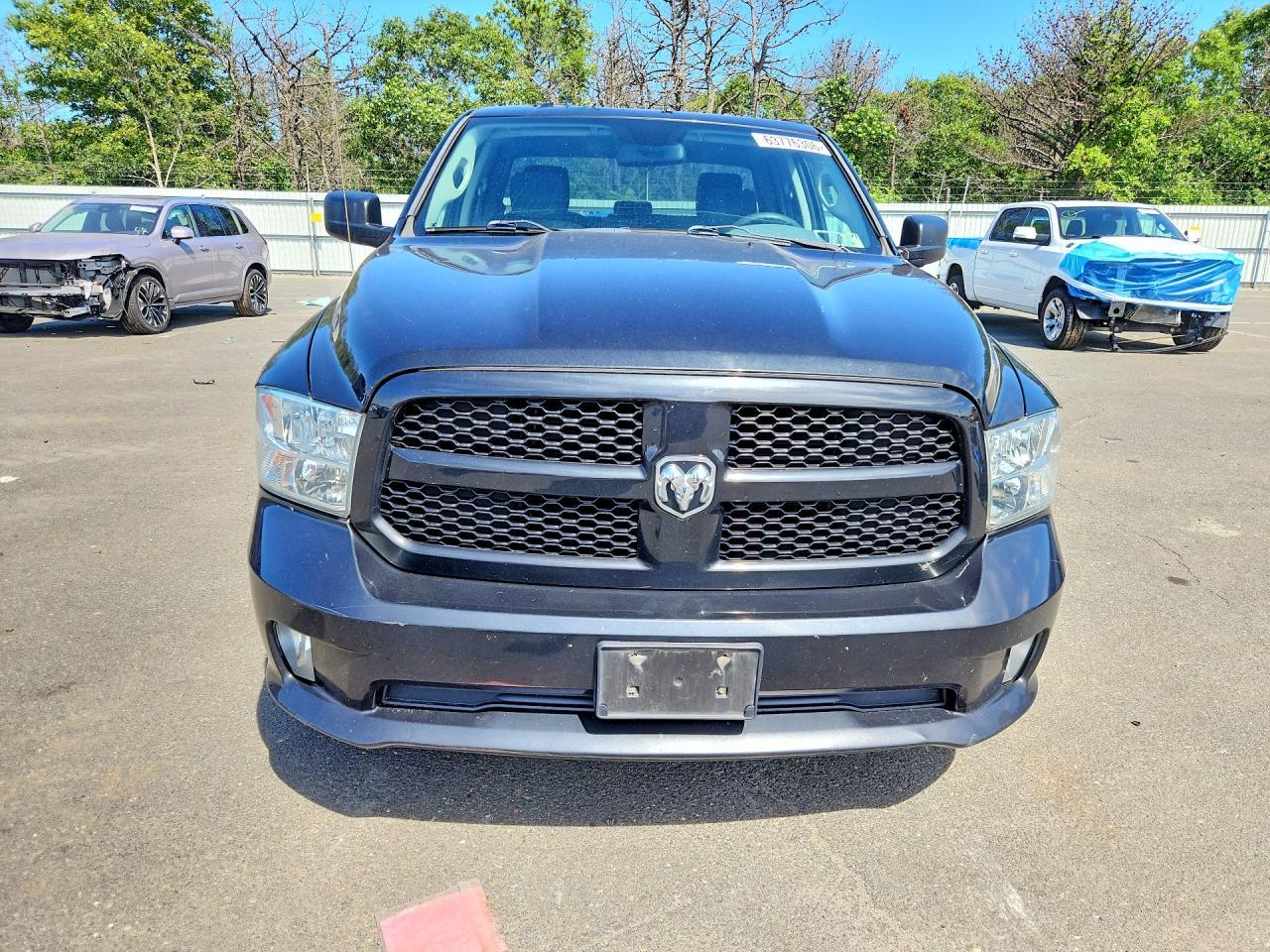 2015 Ram 1500 St - Image 5