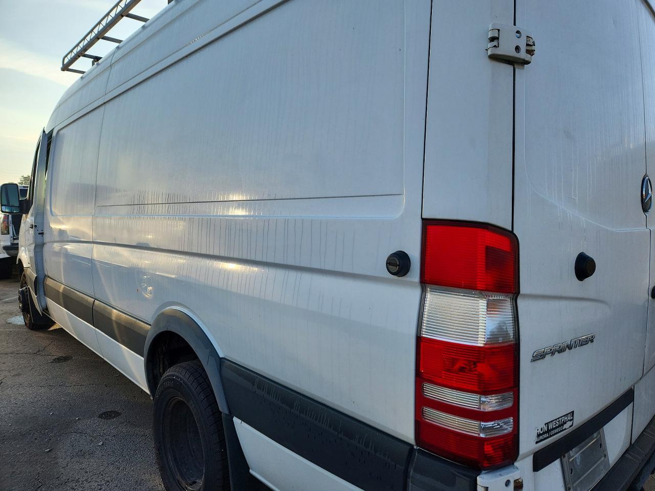 2014 Mercedes-Benz Sprinter 3500 - Image 2