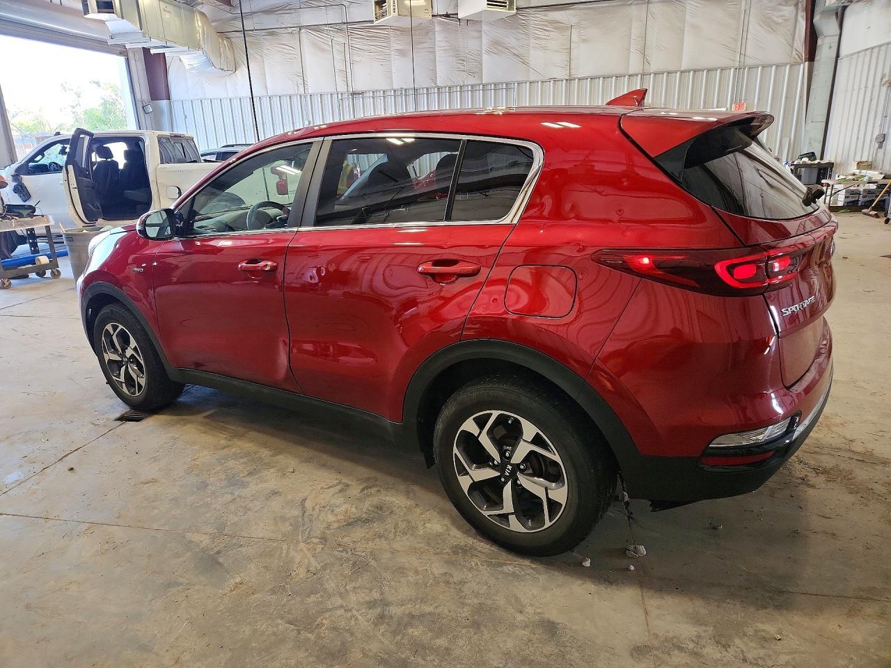 2020 Kia Sportage Lx - Фото 2