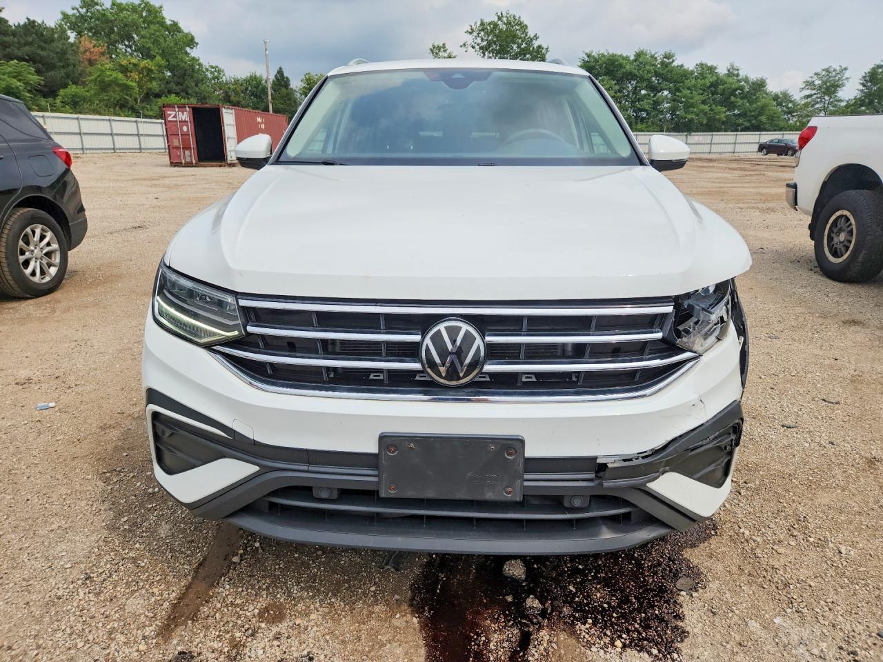 2022 Volkswagen Tiguan Se - Фото 5