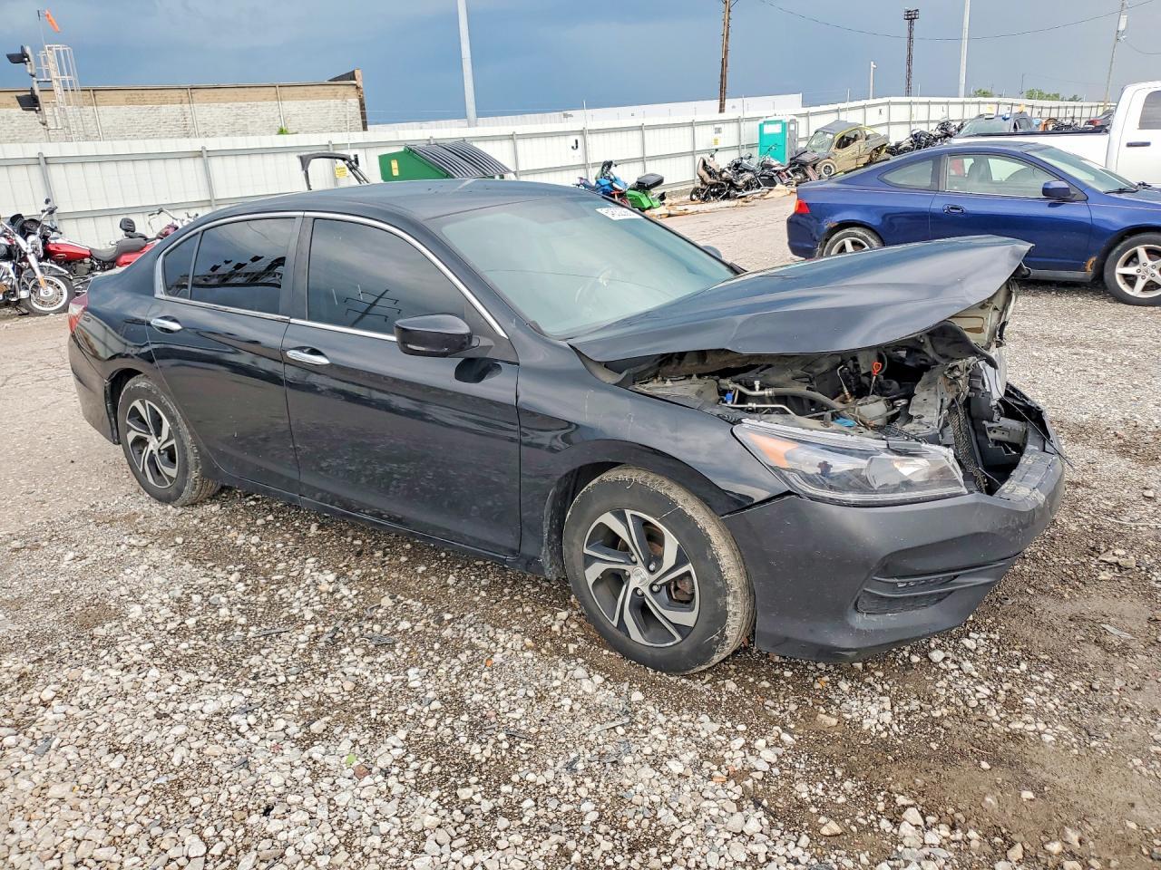 2017 Honda Accord Lx - Фото 4