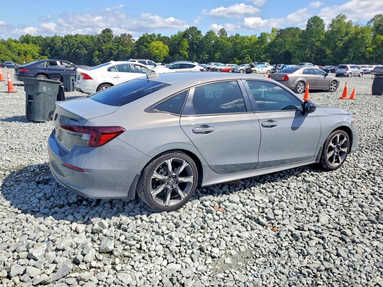 2025 Honda Civic Sport - Фото 3