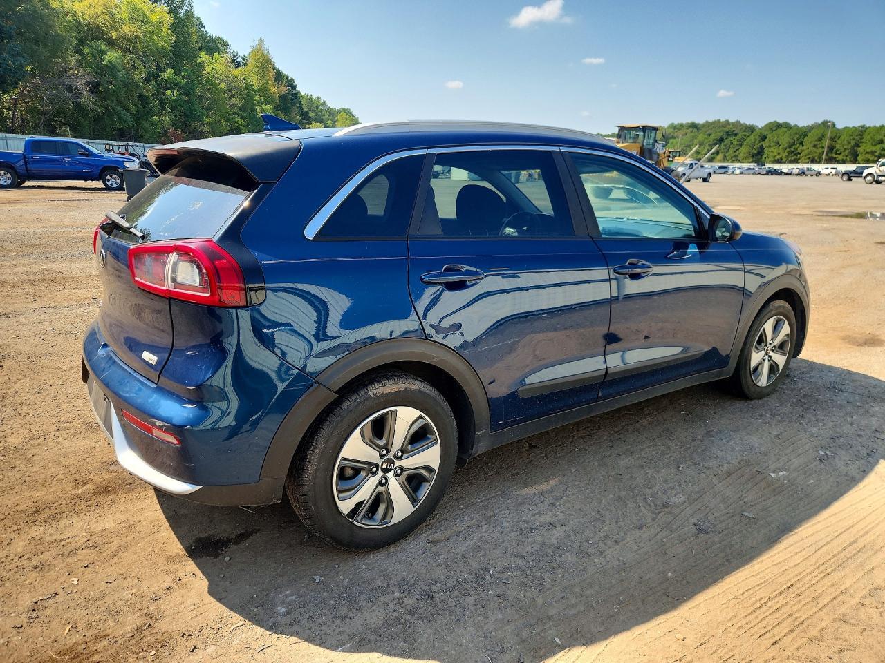 2018 Kia Niro Lx - Фото 3