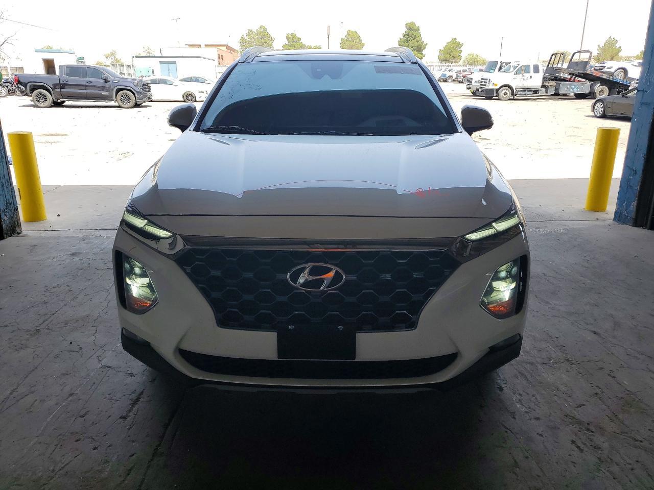 2020 Hyundai Santa Fe Limited - Фото 5