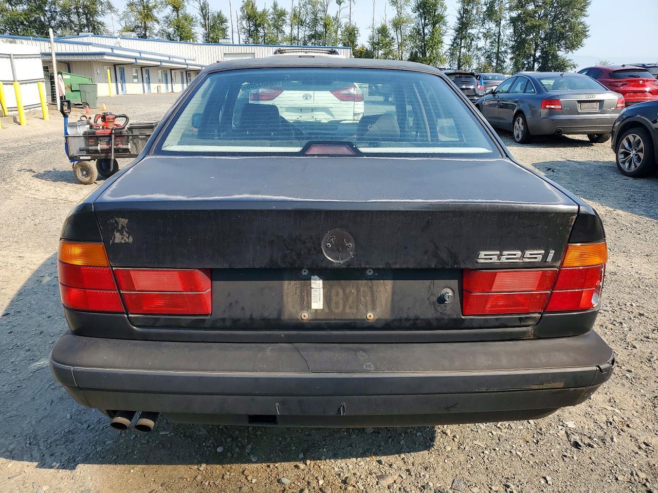 1995 BMW 525 I Automatic - Image 6