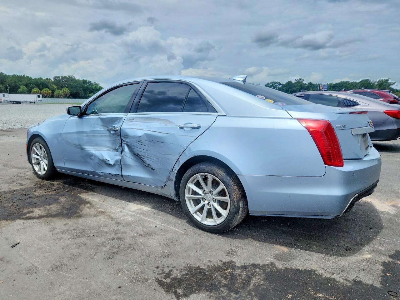 2017 Cadillac Cts - Фото 2