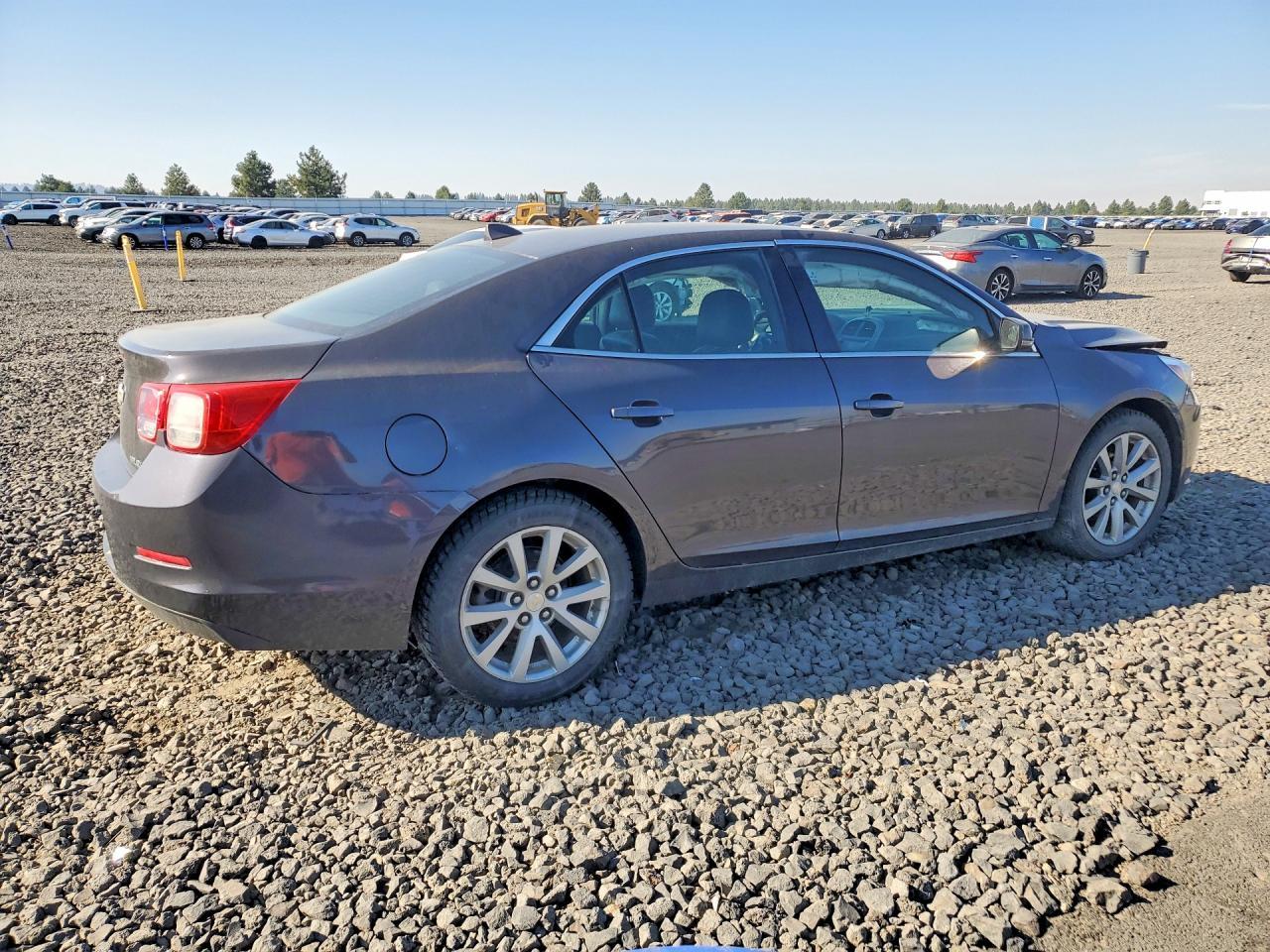 2013 Chevrolet Malibu 2Lt - Image 3