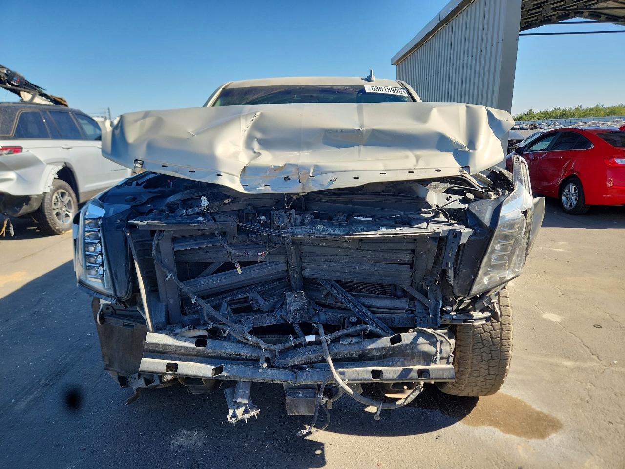 2016 Cadillac Escalade Platinum - Фото 5