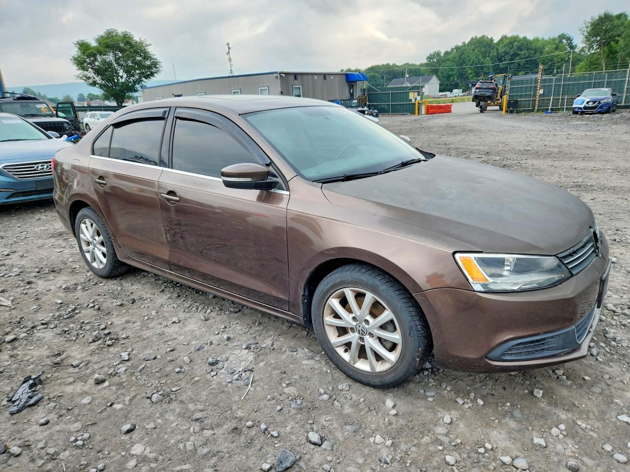 2013 Volkswagen Jetta Se - Image 4