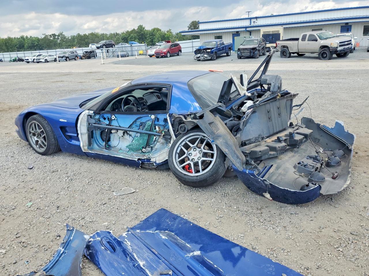 2002 Chevrolet Corvette Z06 - Image 2