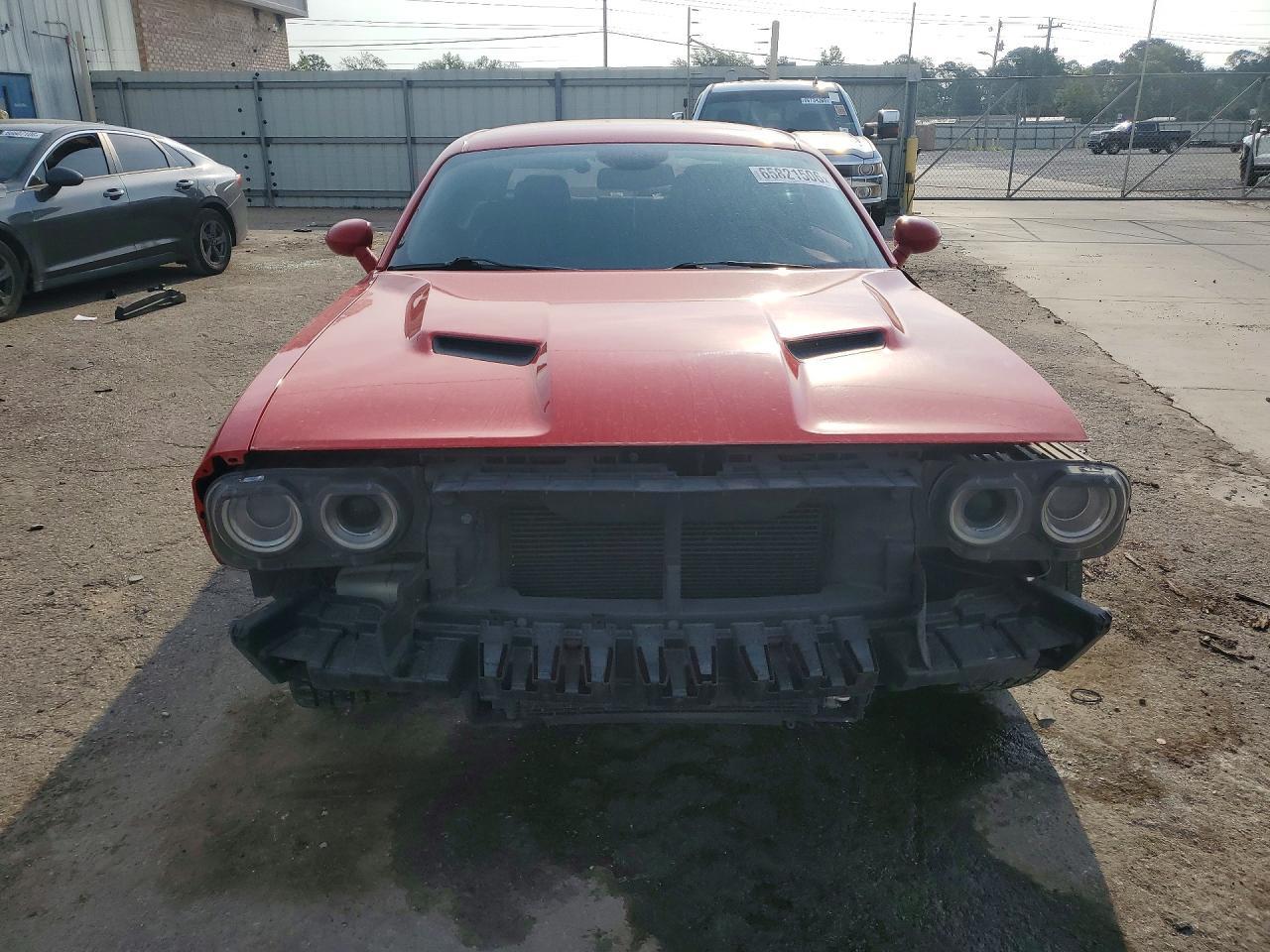 2015 Dodge Challenger Sxt - Image 5