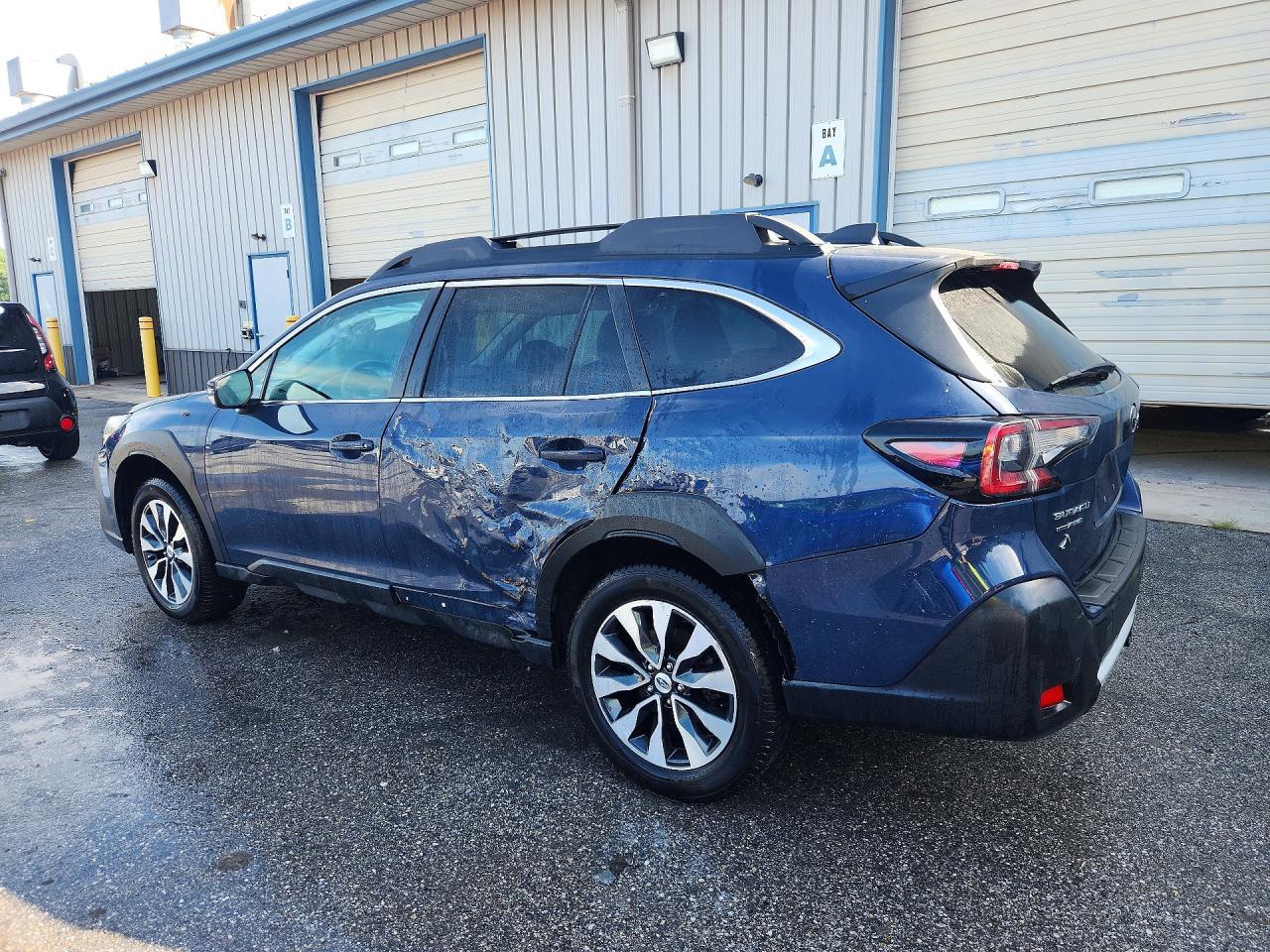 2023 Subaru Outback Limited Xt - Image 2