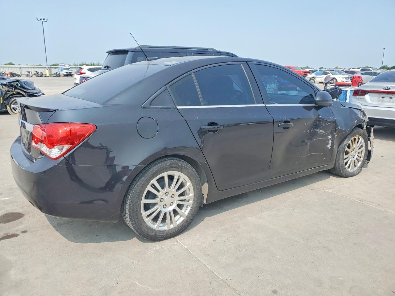 2013 Chevrolet Cruze Eco - Image 3