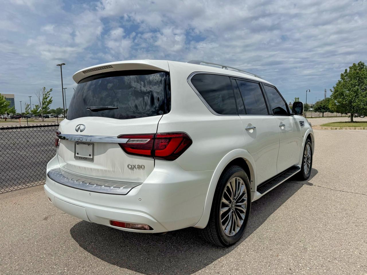 2019 Infiniti Qx80 Luxe - Image 4