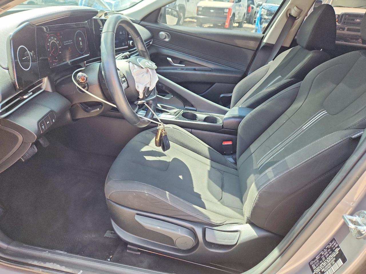 2021 Hyundai Elantra Sel - Фото 7