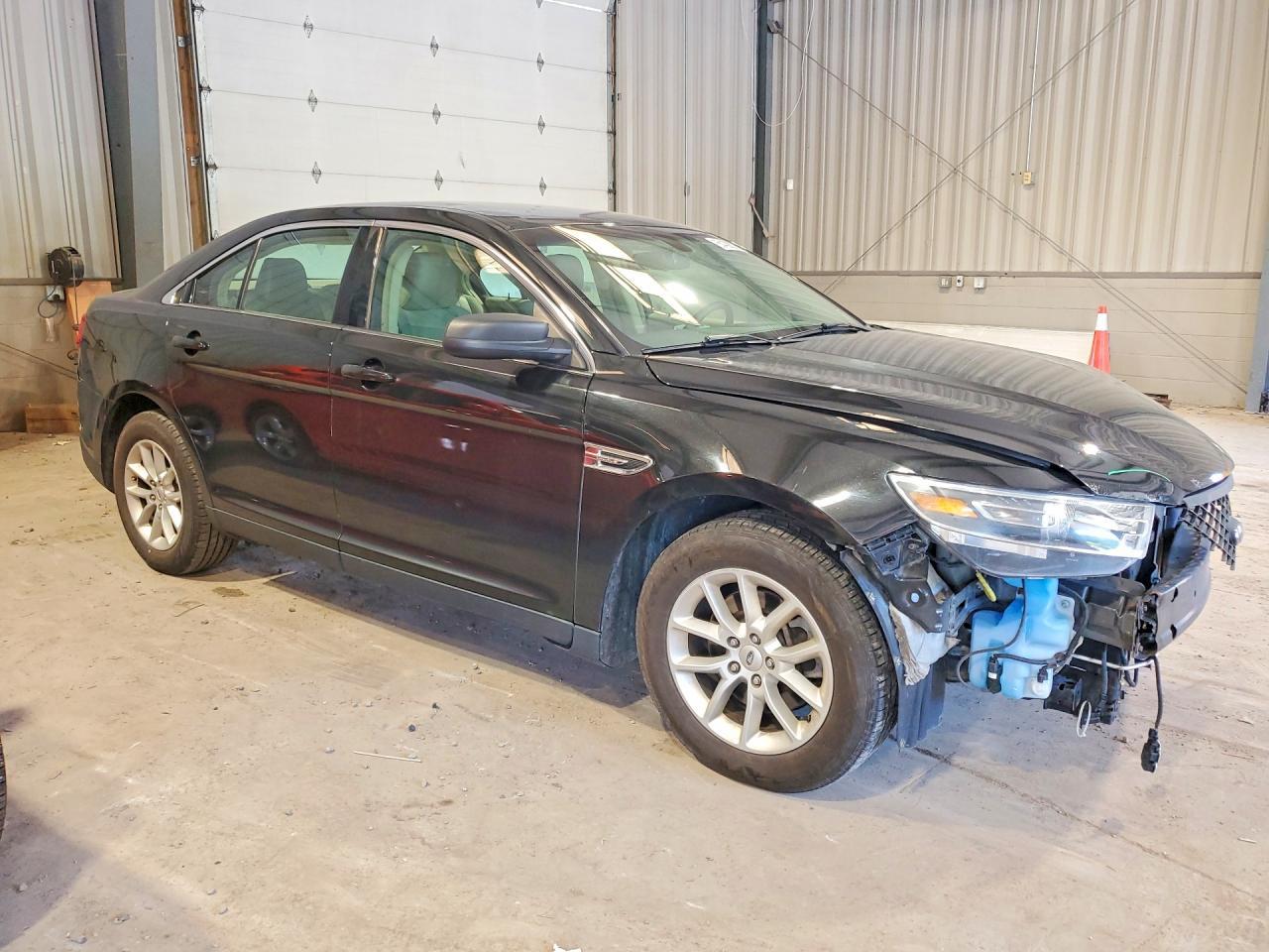 2014 Ford Taurus Se - Фото 4