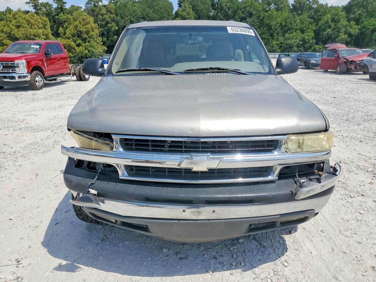 2003 Chevrolet Tahoe C1500 - Image 5