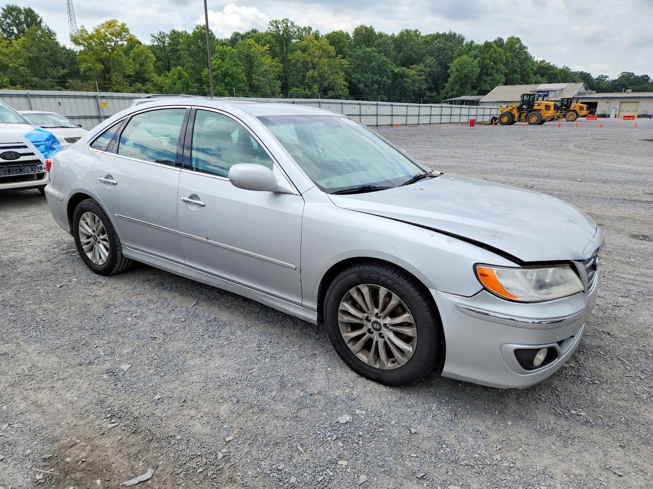2011 Hyundai Azera Gls - Image 4