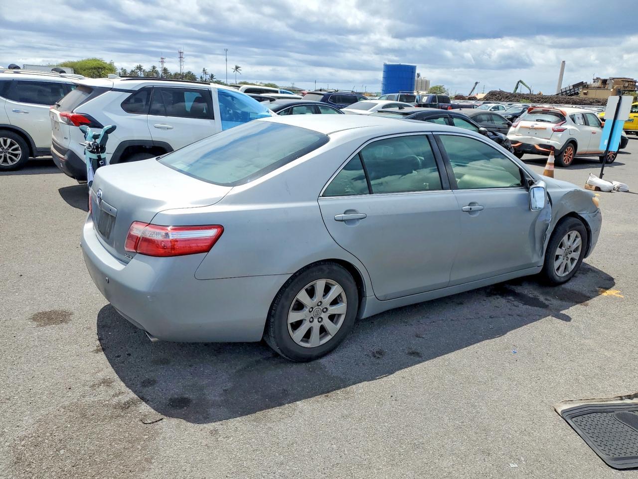 2007 Toyota Camry Le V6 - Image 3