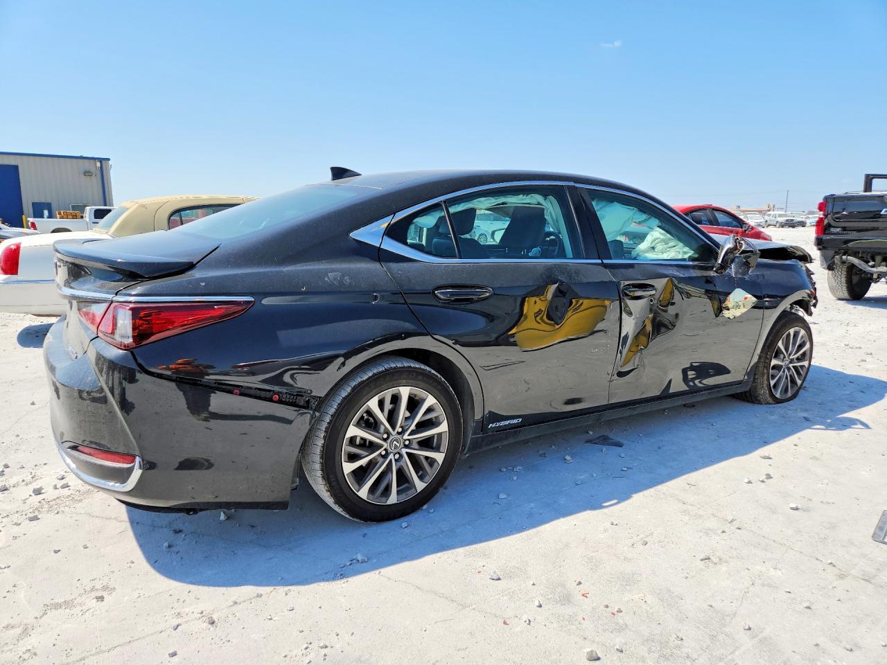 2022 Lexus Es 300H Base - Image 3
