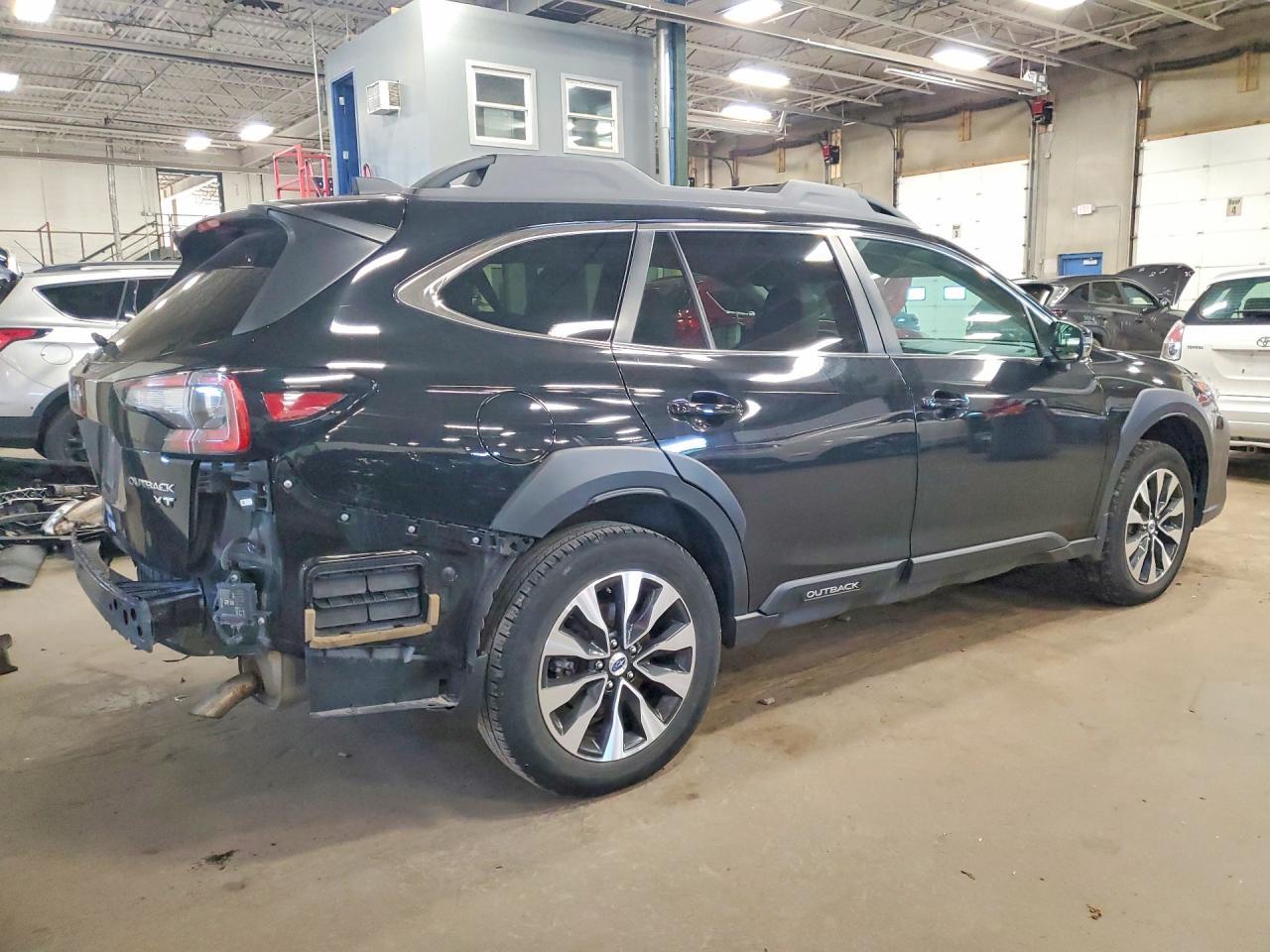 2024 Subaru Outback Limited Xt - Фото 3