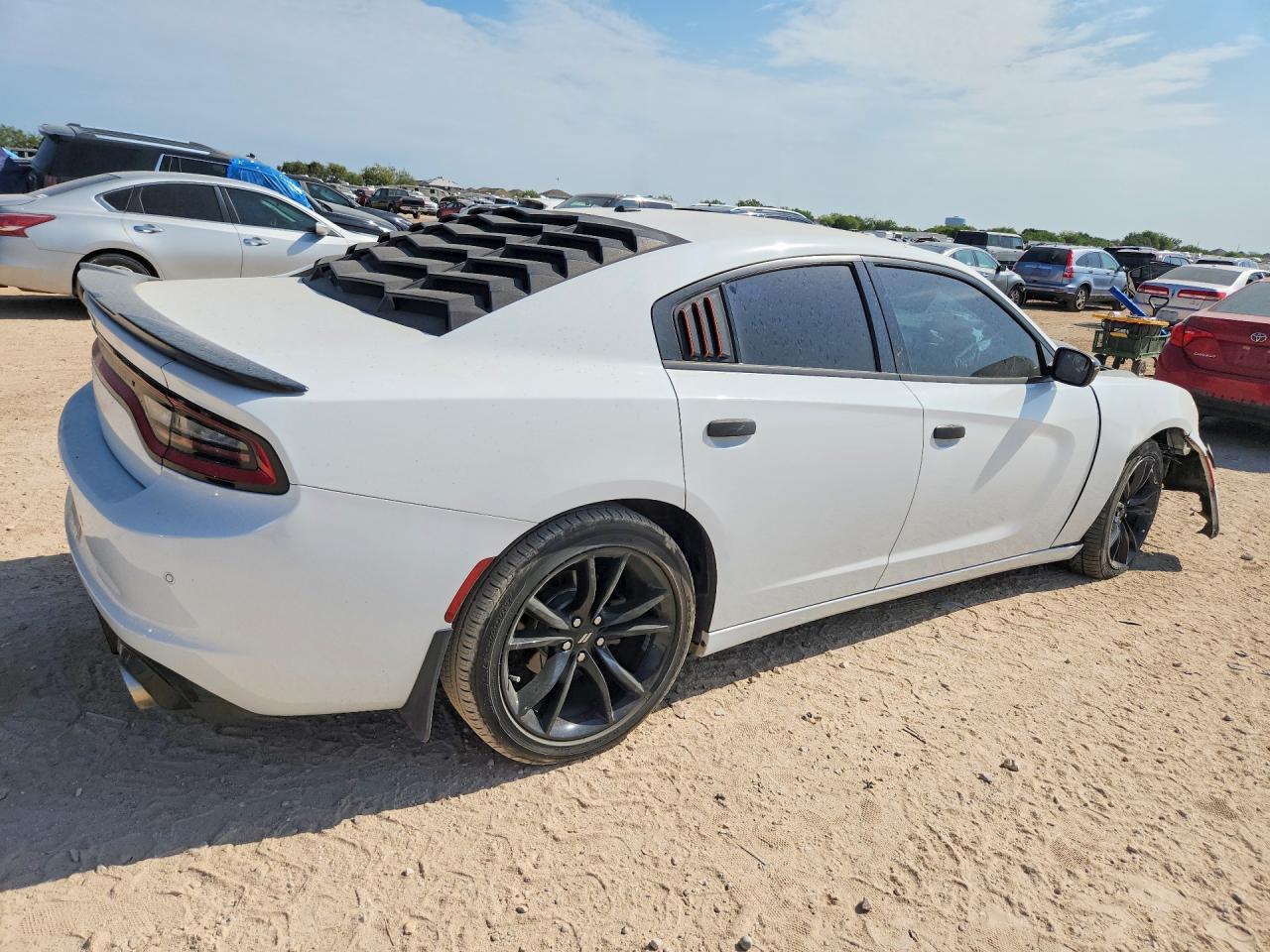 2018 Dodge Charger Sxt - Image 3