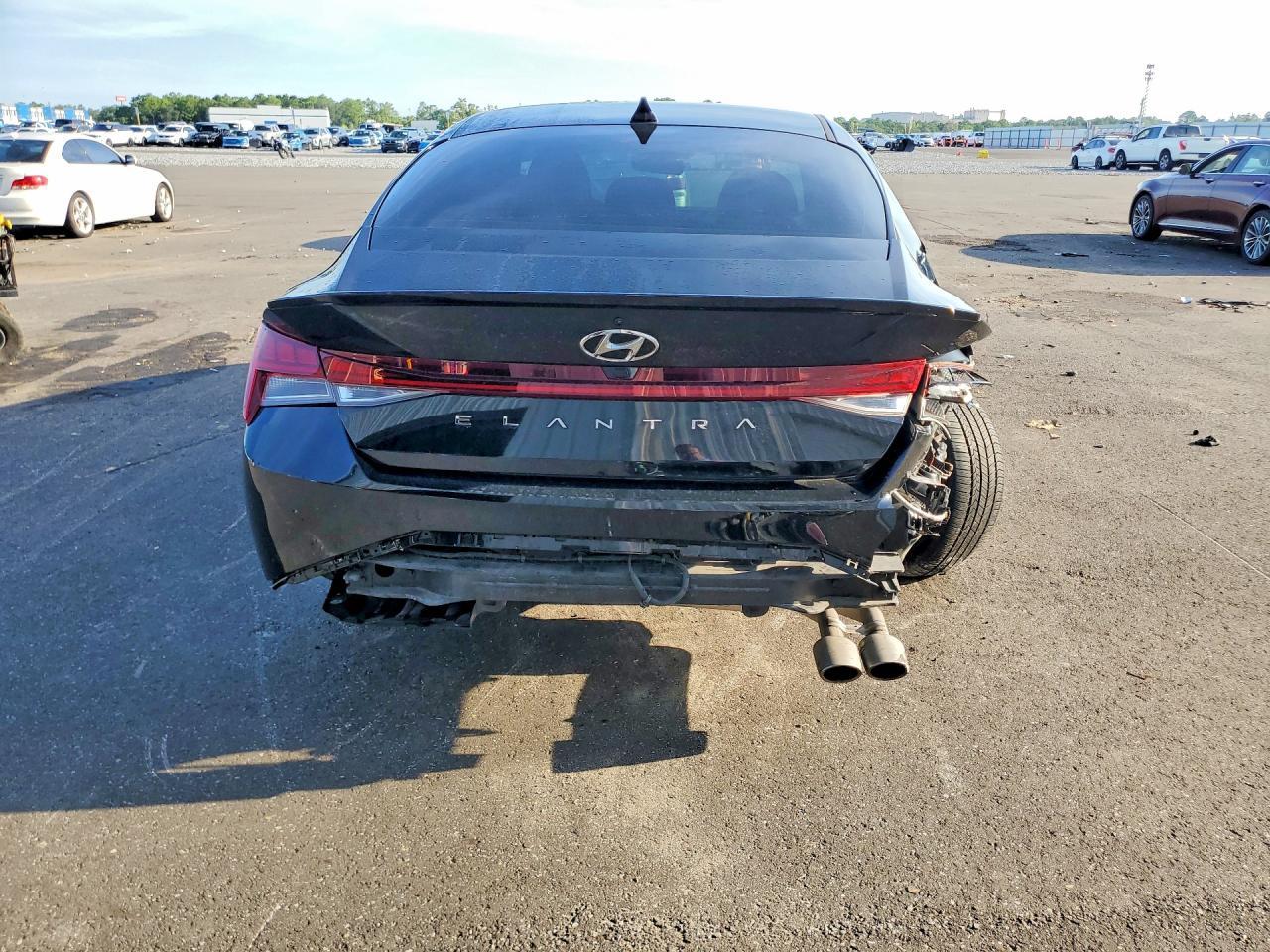 2023 Hyundai Elantra N Line - Image 6