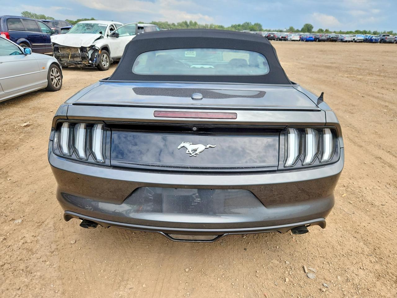 2016 Ford Mustang - Фото 6