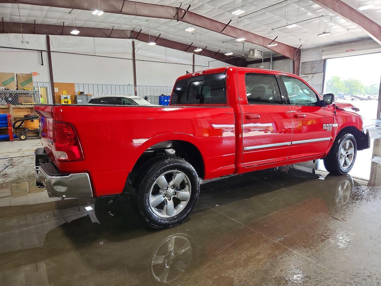 2019 Ram 1500 Classic Slt - Image 3