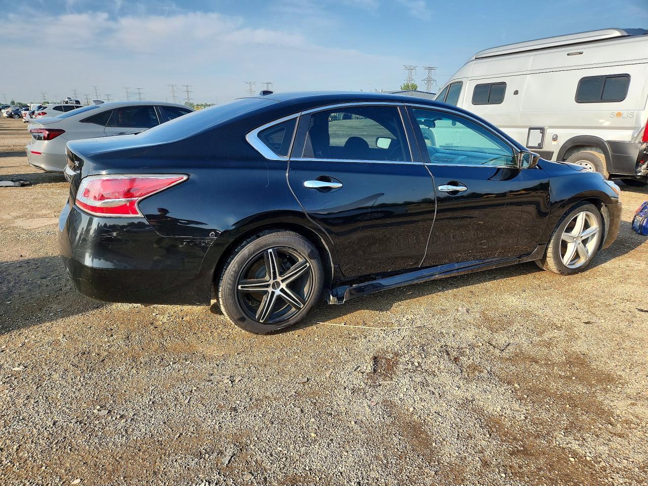 2015 Nissan Altima 2.5 Sv - Фото 3