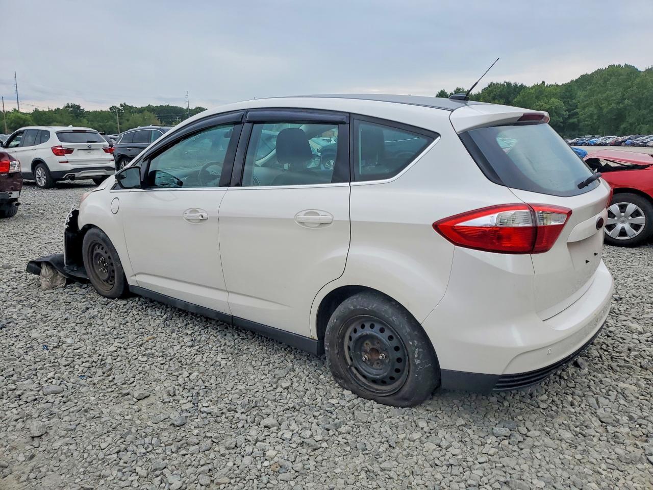 2014 Ford C-Max Prem - Image 2