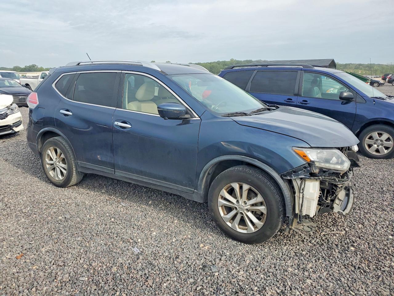 2016 Nissan Rogue Sv - Фото 4