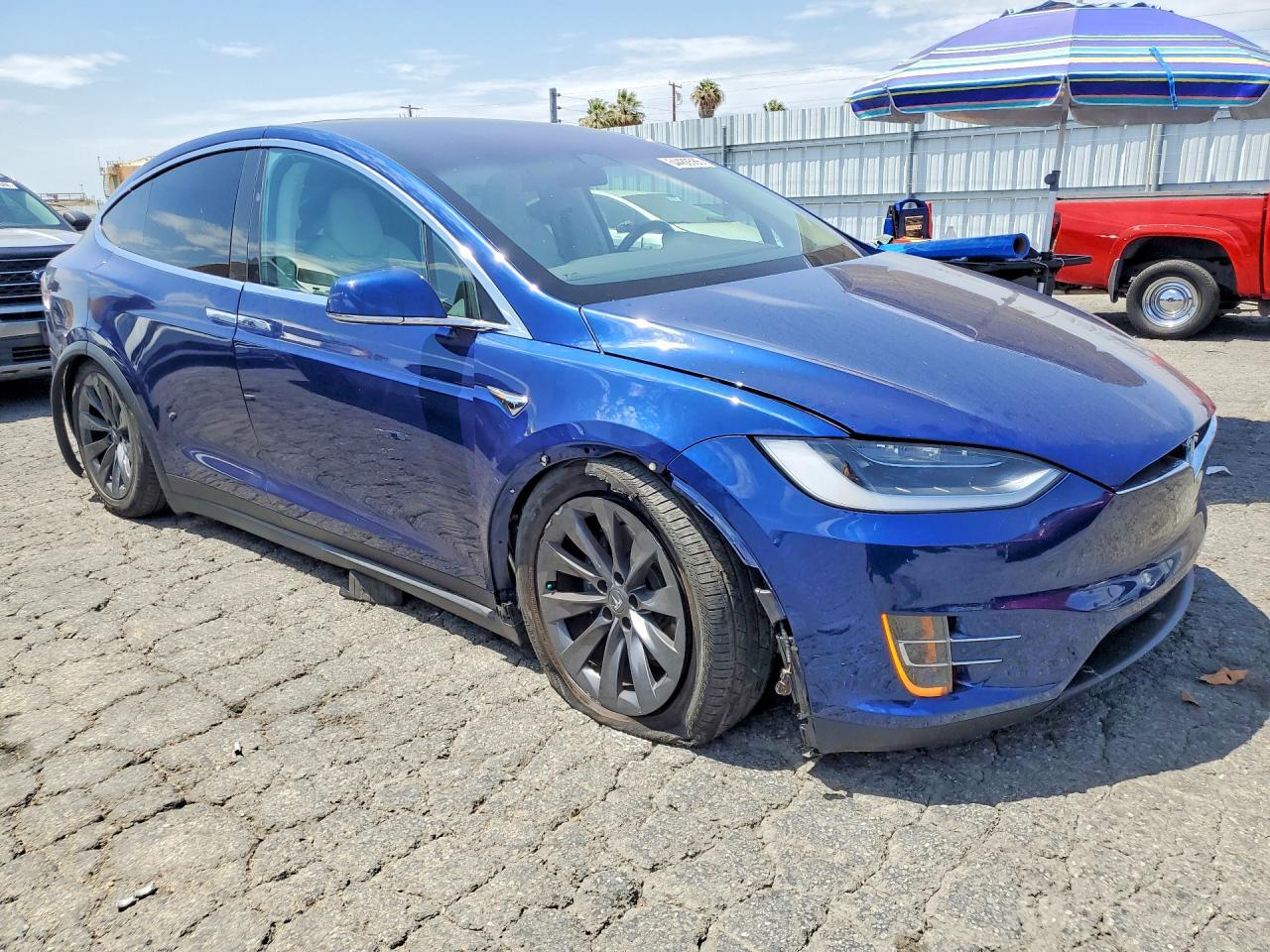 2017 Tesla Model X - Image 4