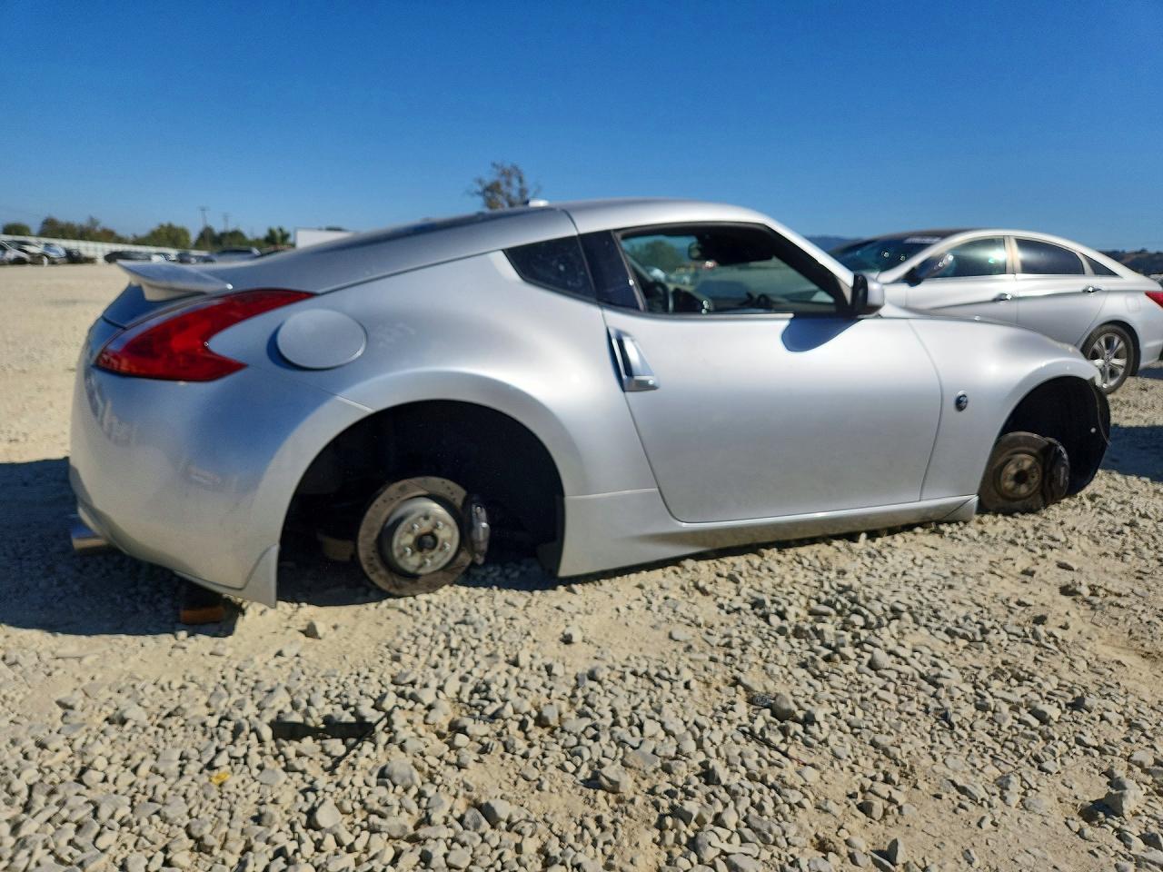2009 Nissan 370Z Base - Фото 3