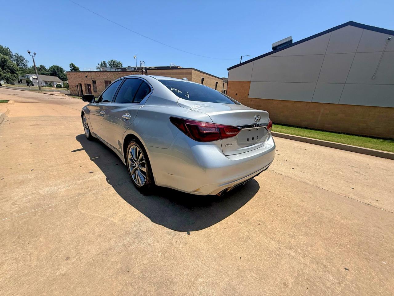 2018 Infiniti Q50 3.0T Luxe - Image 3