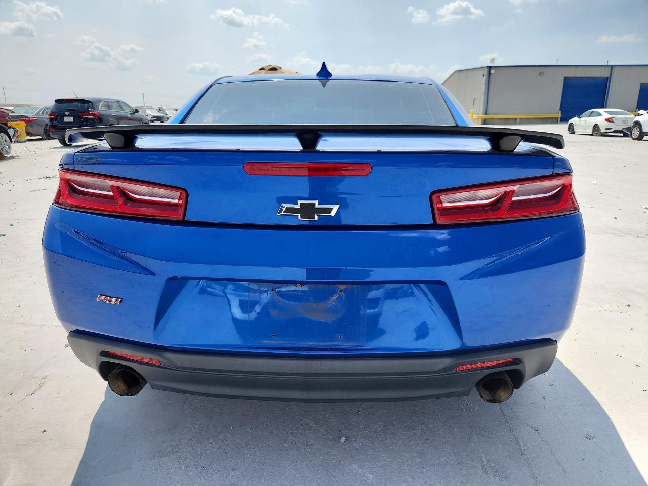 2018 Chevrolet Camaro Lt - Image 6
