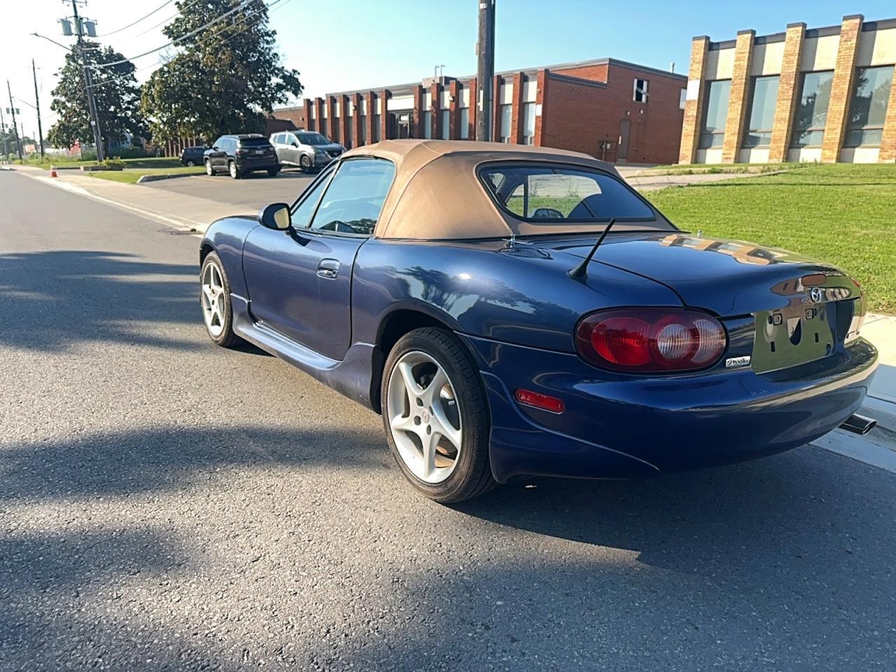 2001 Mazda Mx-5 Miata Base - Image 3