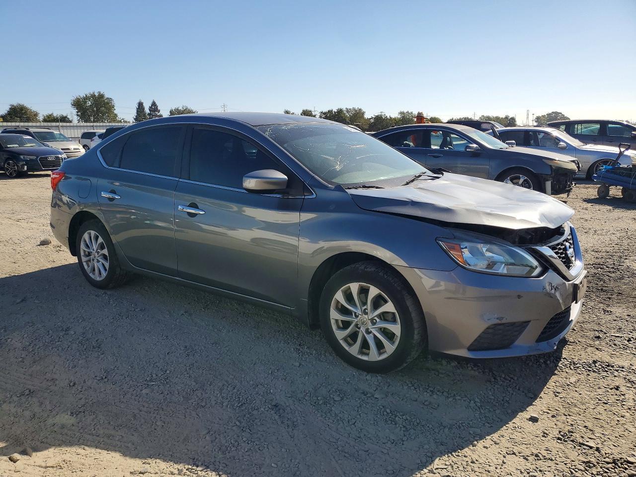2018 Nissan Sentra Sv - Фото 4