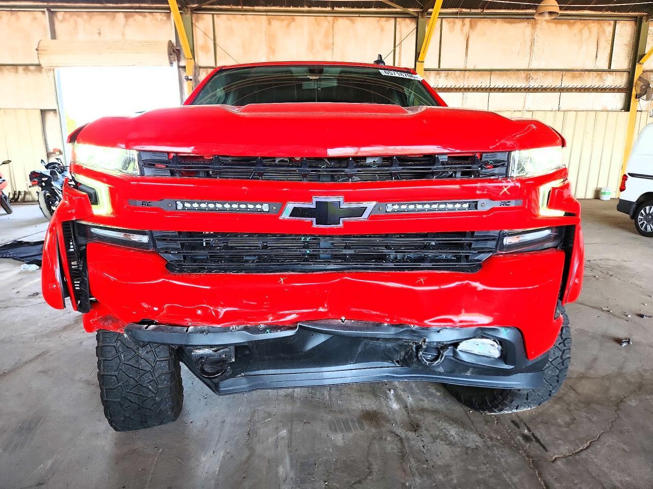2020 Chevrolet Silverado K1500 Rst - Image 5