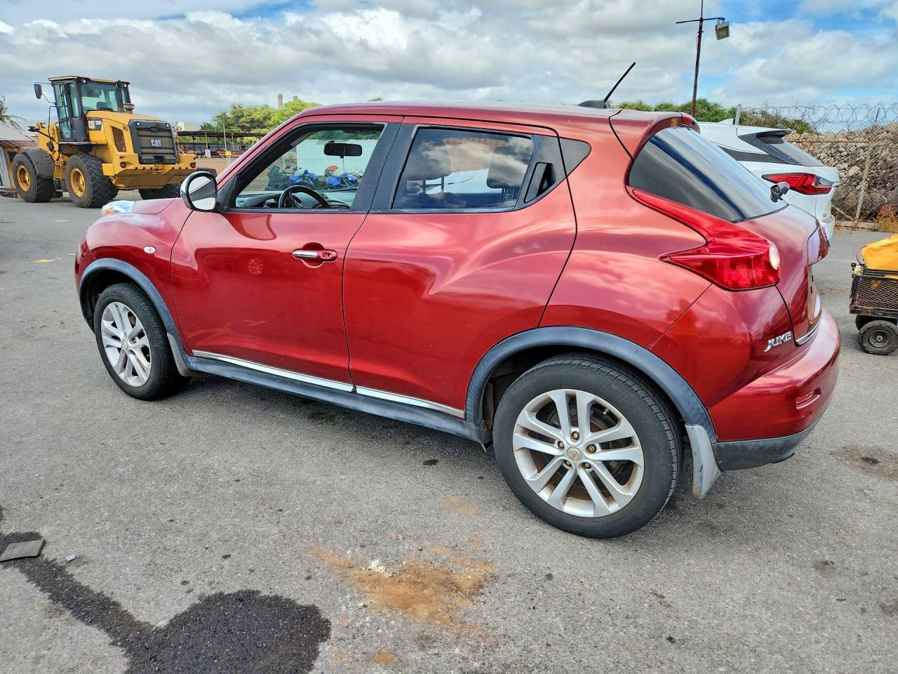 2011 Nissan Juke S - Image 2
