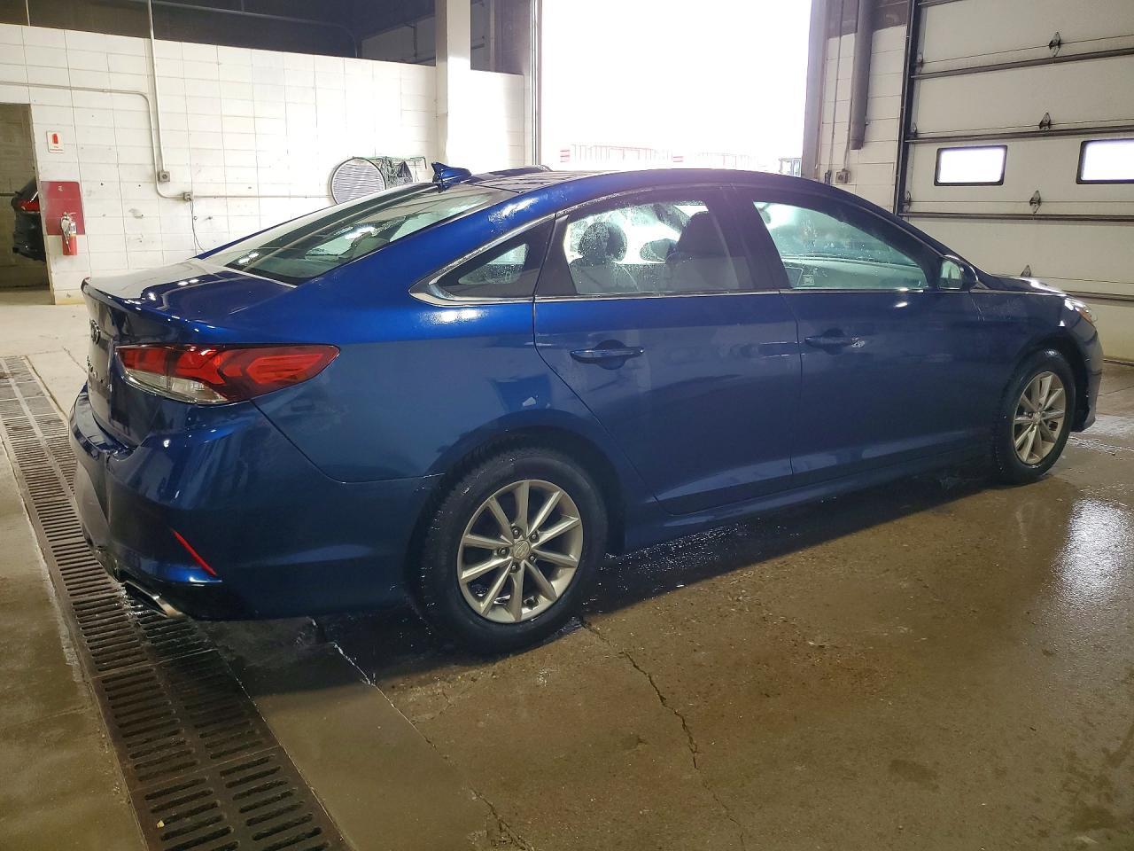2018 Hyundai Sonata Se - Фото 3