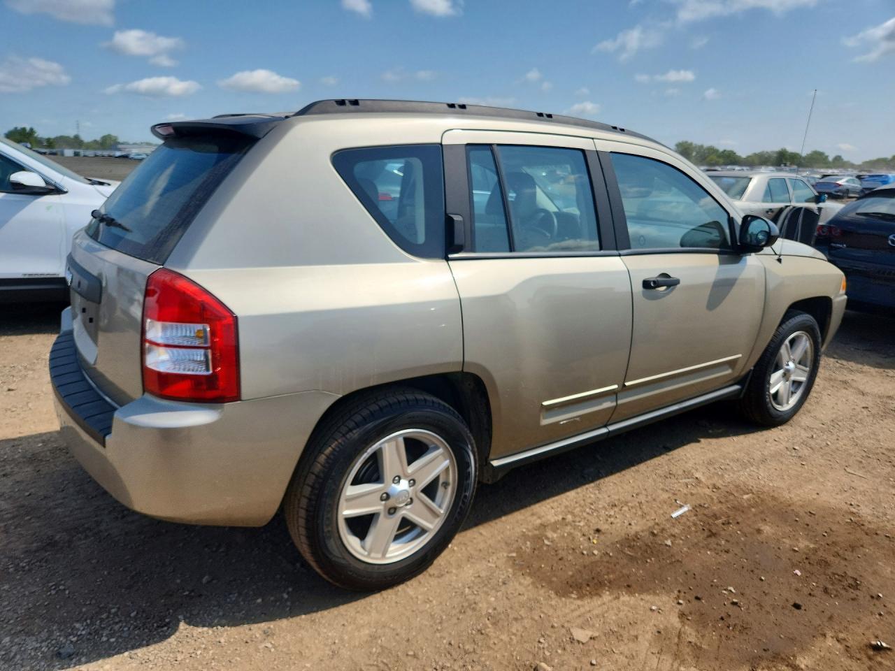 2009 Jeep Compass Sport - Фото 3
