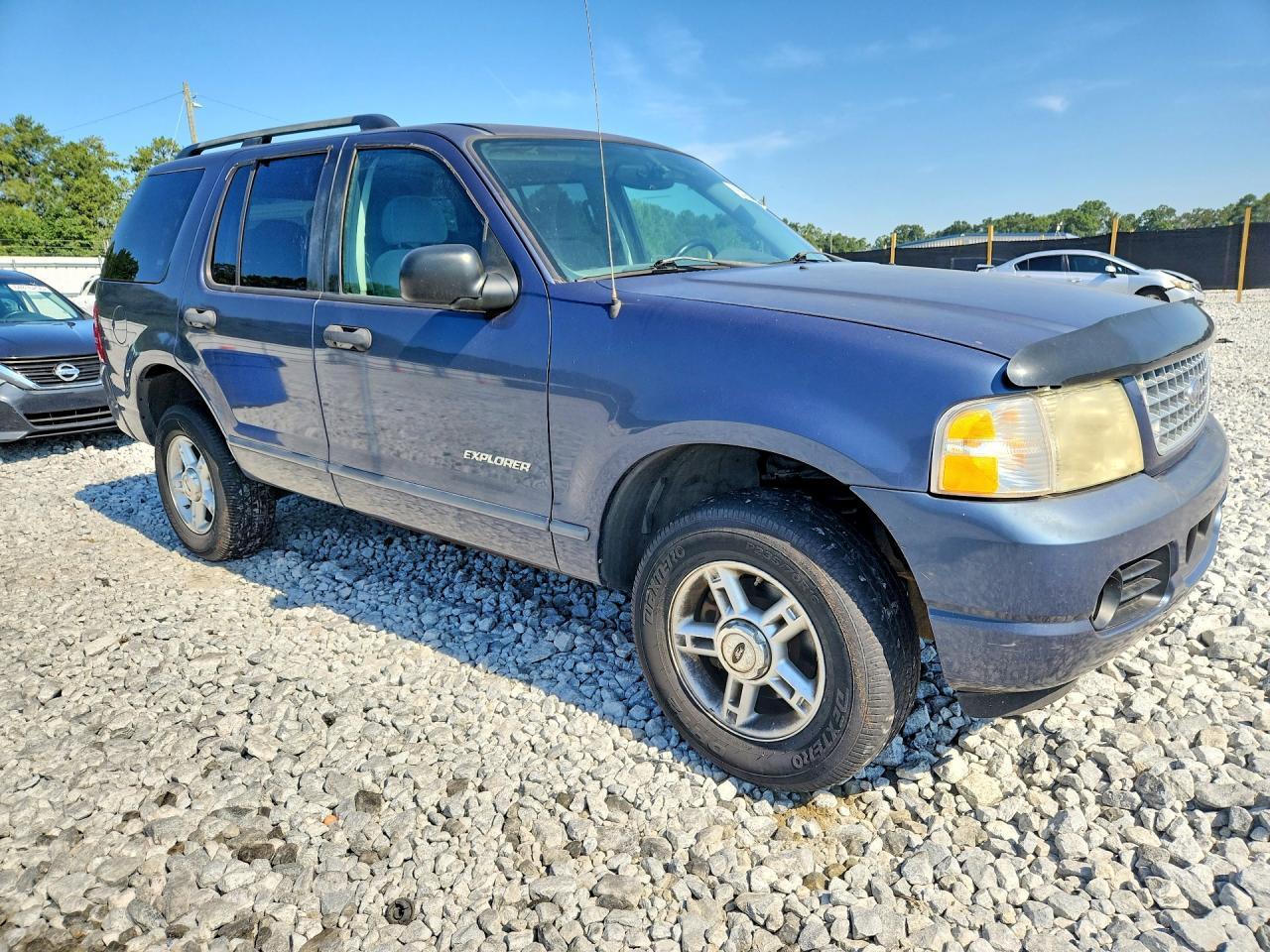 2004 Ford Explorer Xlt - Image 4