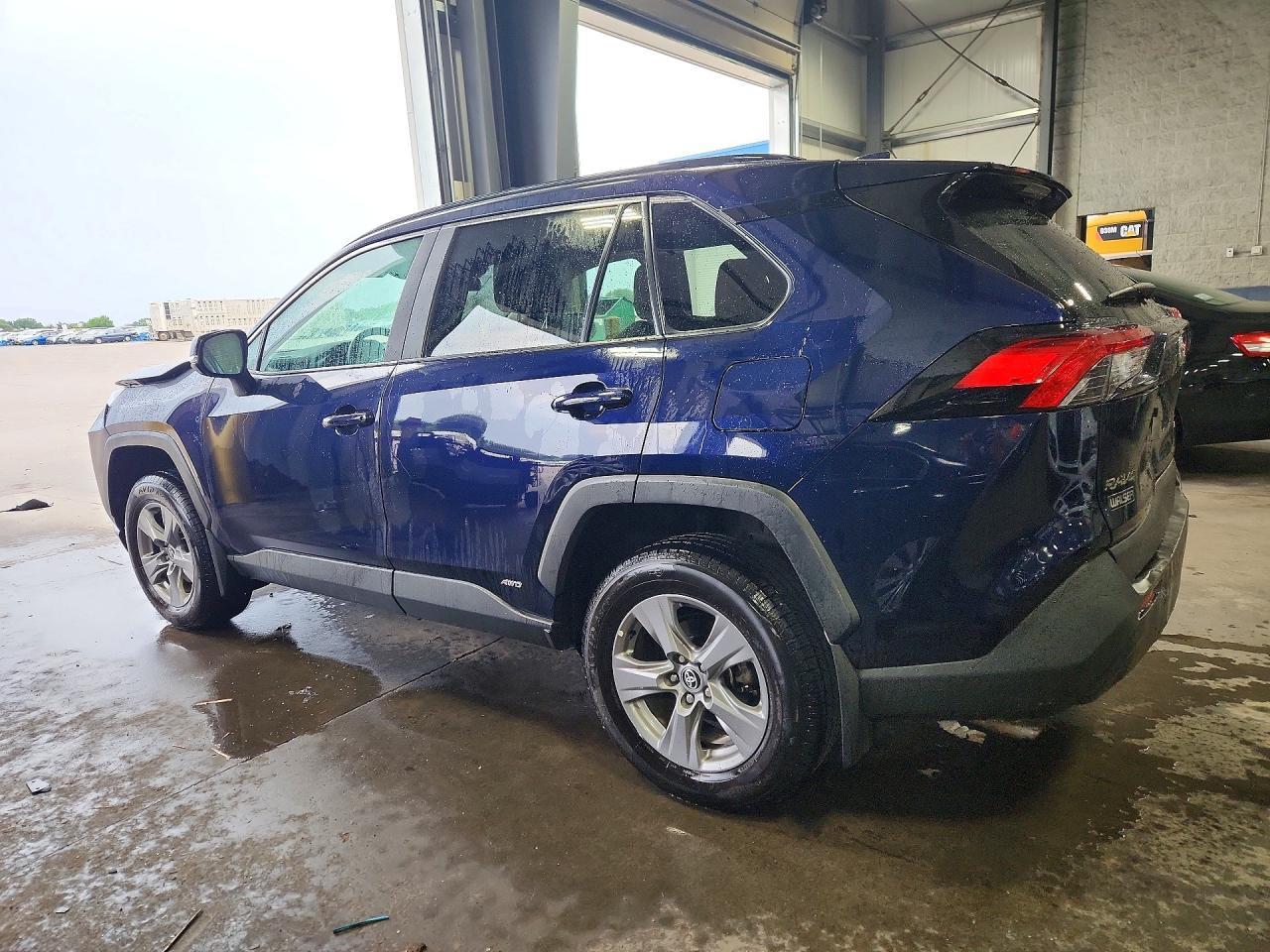2022 Toyota Rav4 Xle - Фото 2