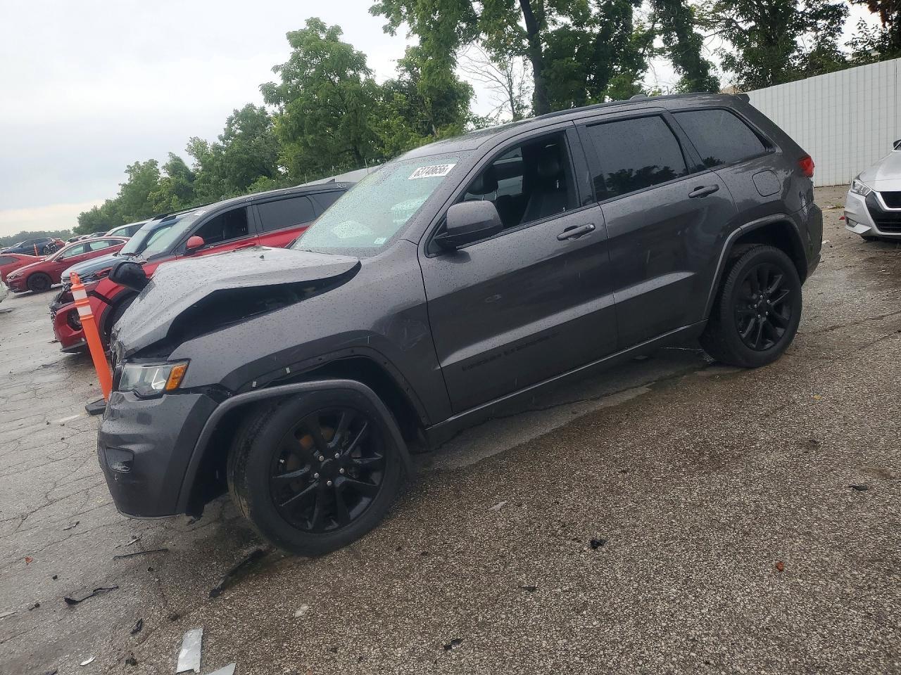 2019 Jeep Grand Cherokee Laredo