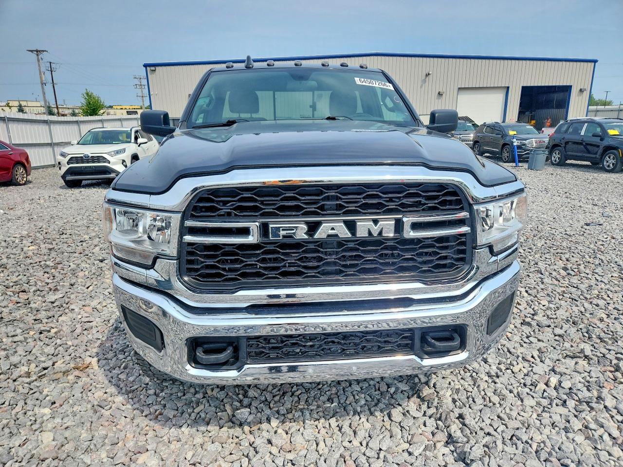 2022 Ram 2500 Tradesman - Image 5