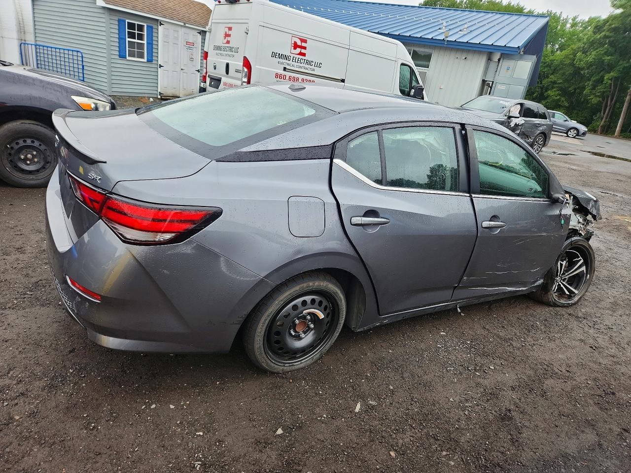 2021 Nissan Sentra - Фото 3